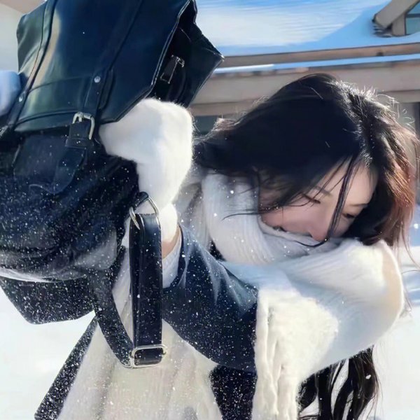 身份流亡